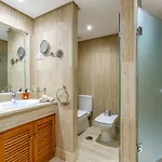 Beachfront Luxury - Monteros Palm Apartment