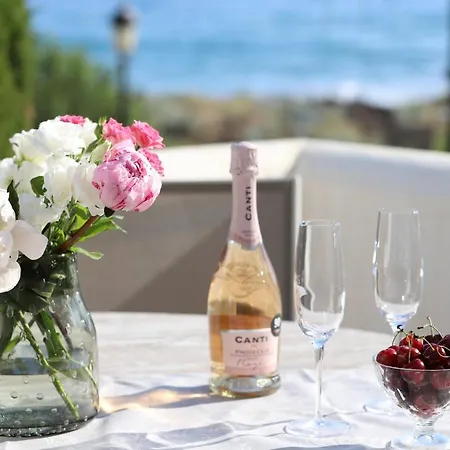 Beachfront Luxury - Monteros Palm 马尔韦利亚