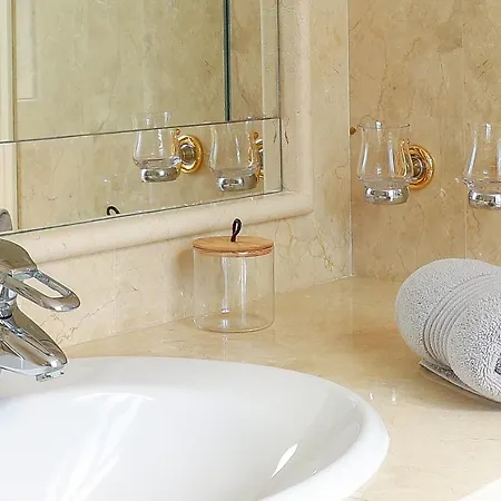 Apartman Beachfront Luxury - Monteros Palm