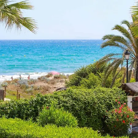 Beachfront Luxury - Monteros Palm Appartement