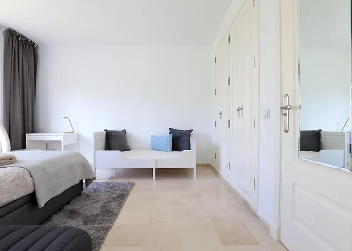 Beachfront Luxury - Monteros Palm アパート