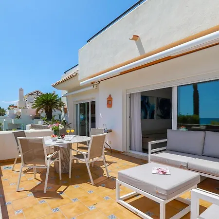 Beachfront Luxury - Monteros Palm Apartament