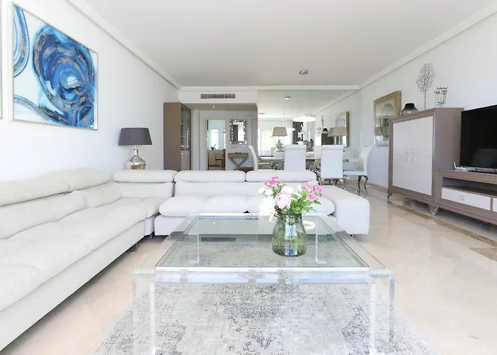 Beachfront Luxury - Monteros Palm Apartament