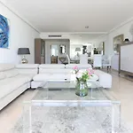 Beachfront Luxury - Monteros Palm アパート
